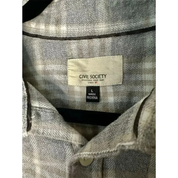 Civil Society women’s Grey Plaid Flannel Button-Up Shirt Size L 012 - Picture 5 of 6